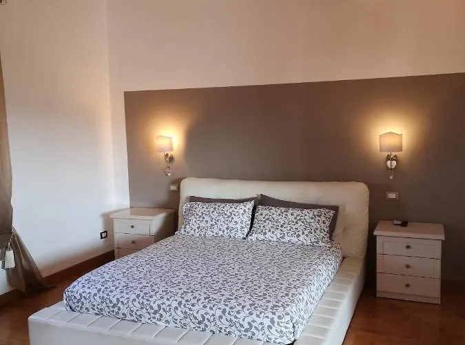 Superattico Sul Colosseo * רומא